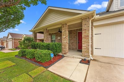 1008 Platinum Drive, Princeton TX 75407 - Photo 2
