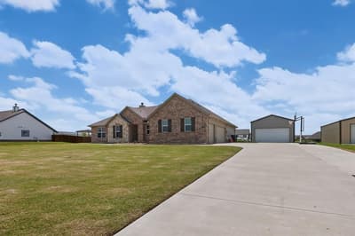 2721 Burr Oak Road, Oak Ridge TX 75161 - Photo 3