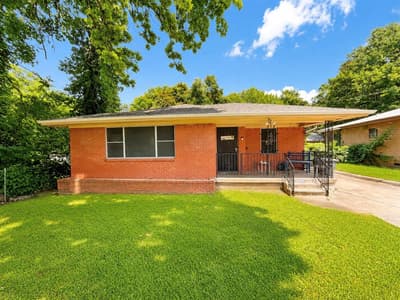 3023 Carpenter Avenue, Dallas TX 75215