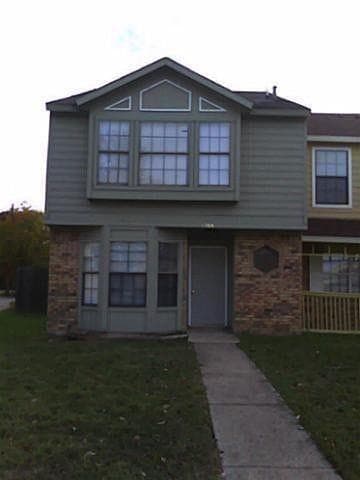 1366 Old Jamestown Court N, Dallas TX 75217