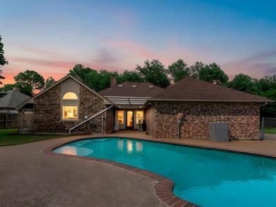 102 Kings Place, Joshua TX 76058