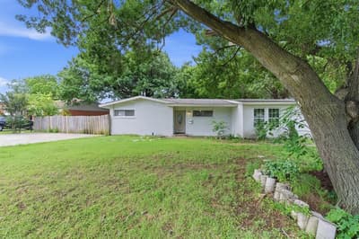 2204 Dunloe Avenue, Dallas TX 75228 - Photo 3