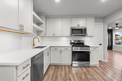 8423 Glen Regal Drive, Dallas TX 75243