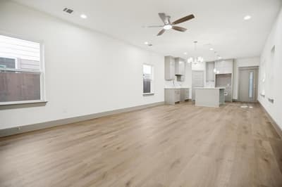 2420 Starks Avenue, Dallas TX 75215 - Photo 5