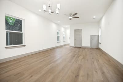 2420 Starks Avenue, Dallas TX 75215 - Photo 4