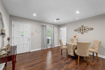 357 Sharron Drive, Woodway TX 76712 - Photo 4
