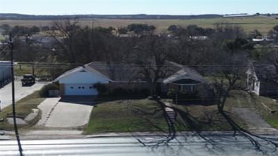 1306 E Central, Comanche TX 76442 - Photo 2