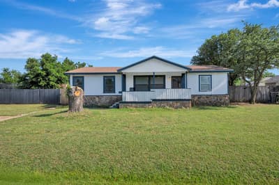 305 Branson Road, Roanoke TX 76262