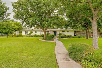 200 LAKERIDGE Road, Lakeside TX 76108