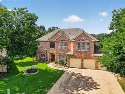 2409 Summer Court, Arlington TX 76001