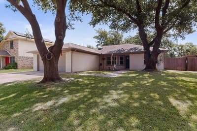 6804 Richfield Drive, North Richland Hills TX 76182