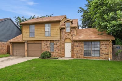 6733 Dandelion Drive, Fort Worth TX 76137