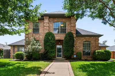 6806 Thornbird Lane, Arlington TX 76001