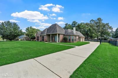 2220 Forest Hills Boulevard, Haughton LA 71037 - Photo 2