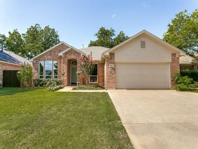 1411 Park Palisades Drive, Corinth TX 76210