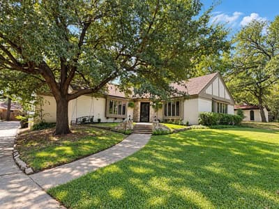 240 Timberlake Drive, Azle TX 76020