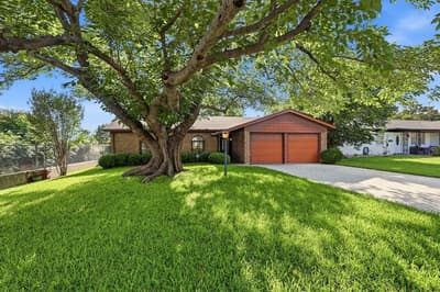6325 Stardust Drive, Watauga TX 76148