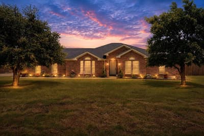 1108 Chestnut Drive, Venus TX 76084