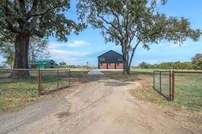 412 Vz County Road 1413, Van TX 75790 - Photo 2