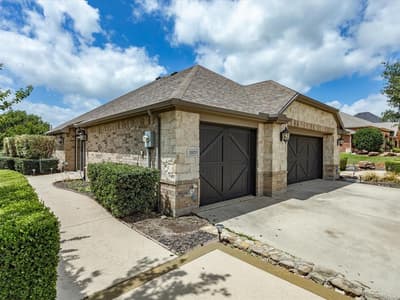 11029 Owl Creek Drive, Fort Worth TX 76179 - Photo 5