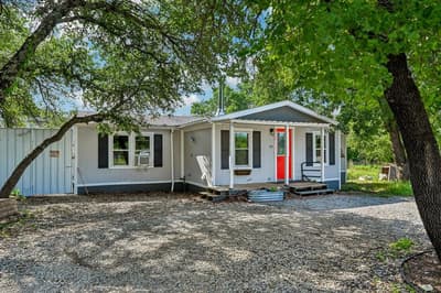 128 Gunnison Court, Azle TX 76020 - Photo 3