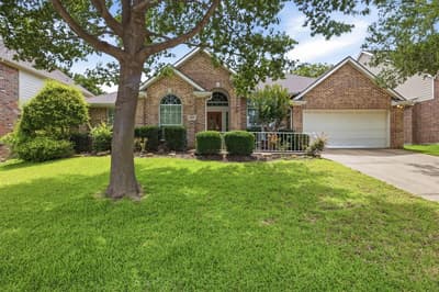 917 Water Oak Drive, Grapevine TX 76051