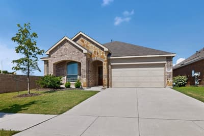 3401 Kingsview Drive, Denton TX 76207 - Photo 2