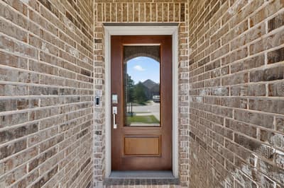 3401 Kingsview Drive, Denton TX 76207 - Photo 4