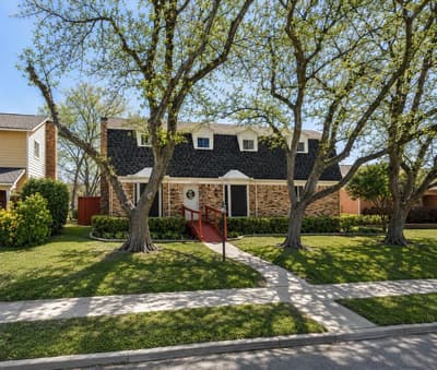 1122 Doss Drive, Garland TX 75042