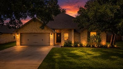 4016 Cherokee Court, Granbury TX 76048