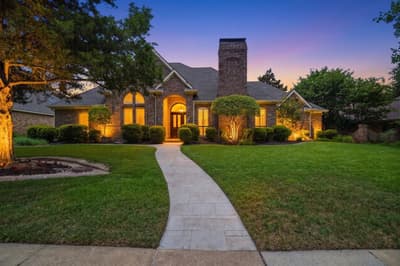 1901 Shadow Trail, Plano TX 75075
