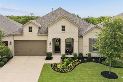 1104 Bluestem Drive, Aubrey TX 76227