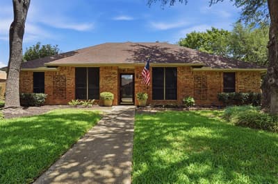 834 Meadowglen Circle, Coppell TX 75019