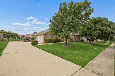 1730 Windswept Drive, Midlothian TX 76065 - Photo 2