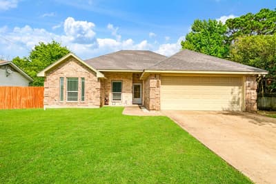 1150 35TH NE, Paris TX 75462