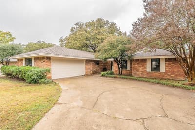 917 Bucknell Drive, Arlington TX 76012
