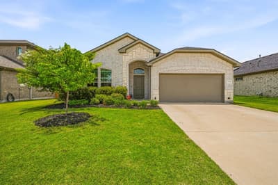1106 Burlingame Drive, Cleburne TX 76033