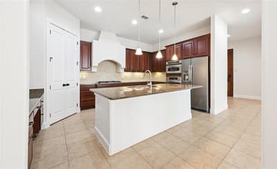 610 Via Ravello # 201, Irving TX 75039
