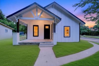 2923 Walnut Street, Greenville TX 75401