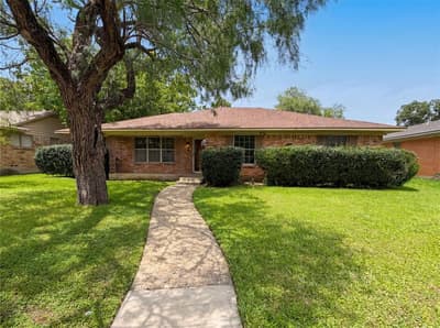 3327 Portlock Drive, Farmers Branch TX 75234