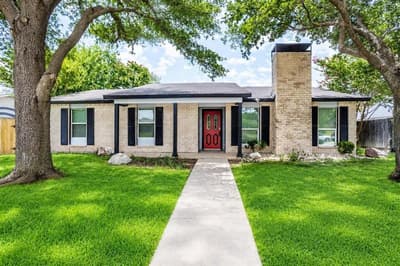 1206 OAKBLUFF Drive, Lancaster TX 75146