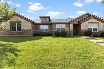 2131 Candace Drive, Lancaster TX 75146