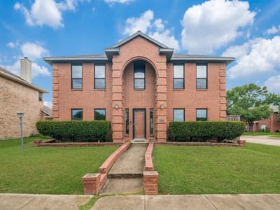 9102 Barton Creek Drive, Rowlett TX 75089