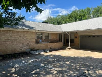 627 Kingston Drive, Irving TX 75061