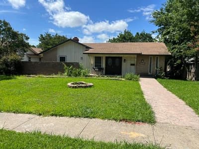 3810 Crater Lake Court, Irving TX 75062