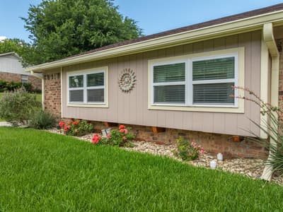 9509 Stony Point Drive, Woodway TX 76712 - Photo 2