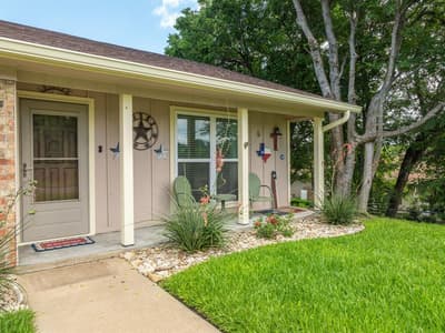 9509 Stony Point Drive, Woodway TX 76712 - Photo 3