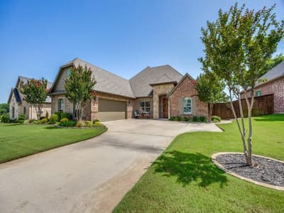 2924 Overland Trail, Sherman TX 75092