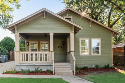 807 Hollywood Avenue, Dallas TX 75208