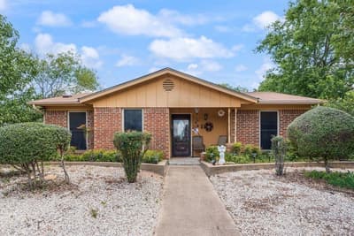 6244 Skylark Lane, Watauga TX 76148